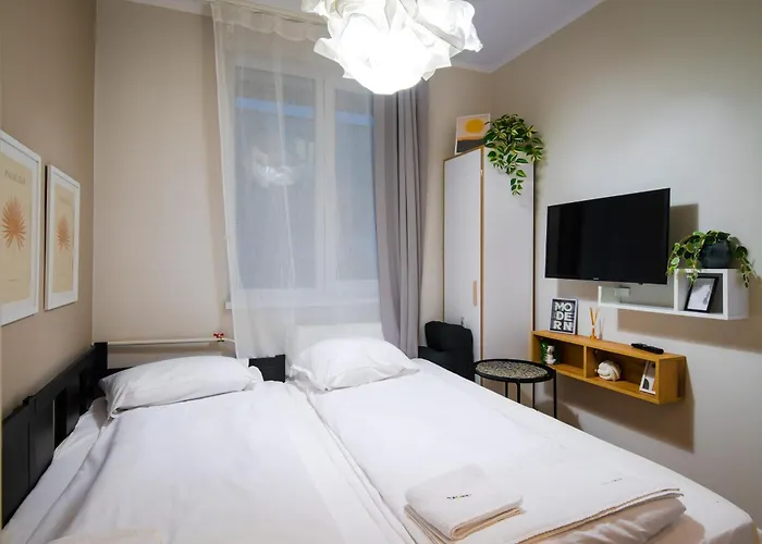 Tom Thumb & Thumbelina ~ 2 Private Rooms In Sofia Center