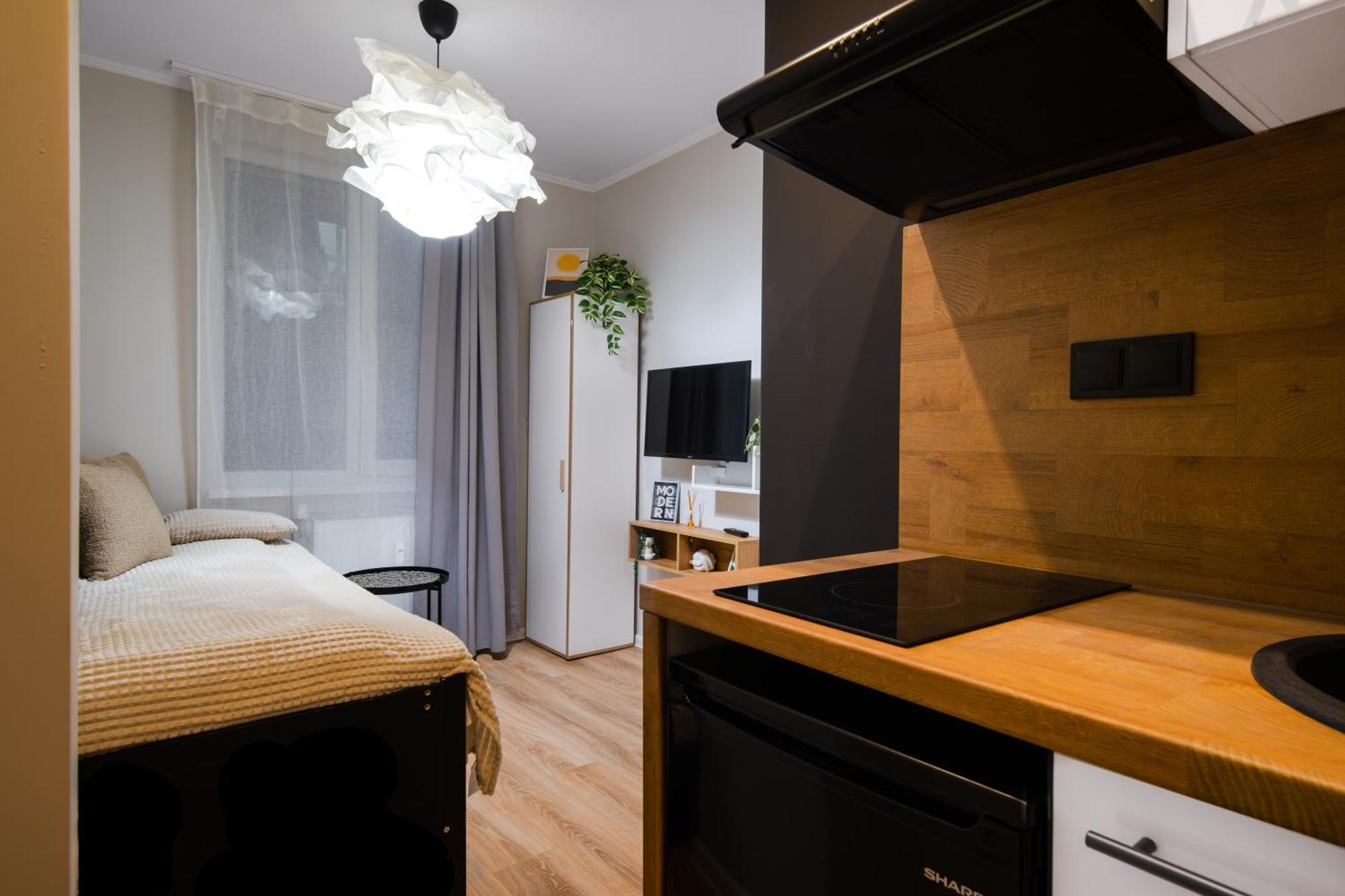 Tom Thumb & Thumbelina ~ 2 Private In Center Apartament *